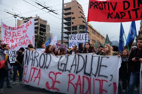 Veliki protesti u Srbiji hrvatski mediji štite Vučića - Page 3 A7SktkqTURBXy8zZDhjZDExYjc0MmYyZTNlZGU4MmM1MDM3Y2Y5NzYyNC5qcGVnk5UCzQMUAMLDlQLNAdYAwsOVB9kyL3B1bHNjbXMvTURBXy8xZDc0Y2I0MTcwNTk1MDQzNjYyOWNhYmQ2MDZmNTBmNi5wbmcHwgA
