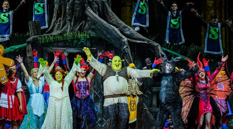 Két teltház ünnepelte a Shrek, a musical magyarországi változatát / Fotó: Zikkurat Színpadi Ügynökség