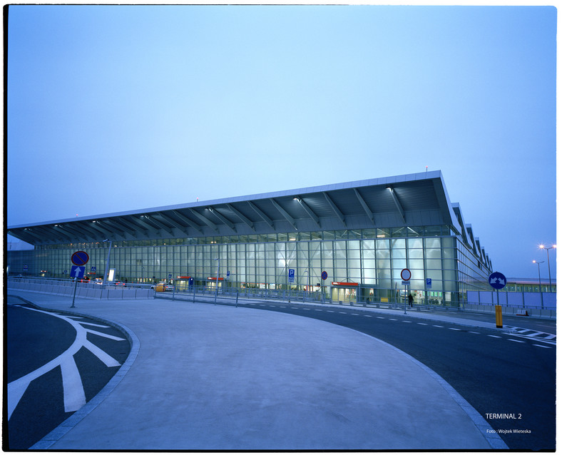 Terminal 2 lotniska Chopina w Warszawie (2). Fot. Wojciech Wieteska, materiały UM Warszawa