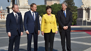 Szydło naśladuje Merkel, Tusk "nie chce wyglądać gorzej niż inni". Jak ubierają się politycy?