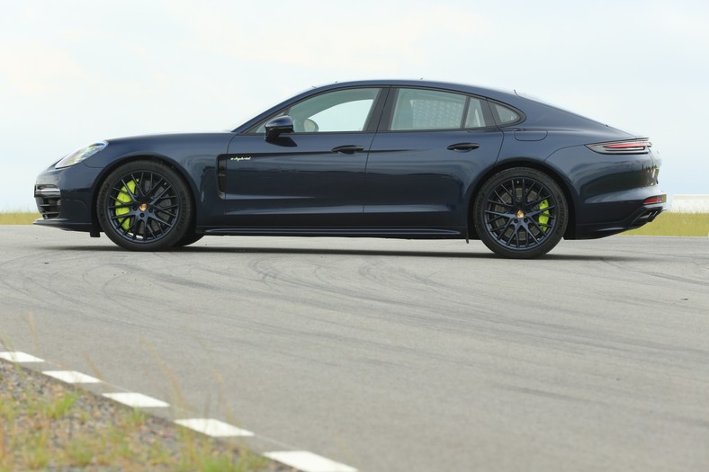 Porsche Panamera Turbo S E-Hybrid