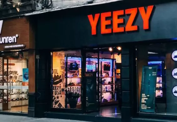 Fejkowy raj dla miłośników YEEZY. Są kolory, o których się Westowi nie śniło