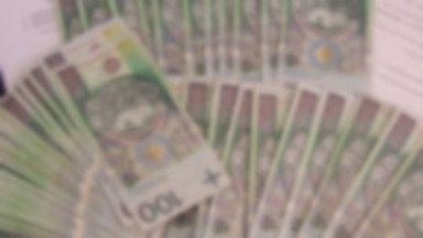 Miał odziedziczyć 13 mln dolarów, stracił 30 tys. zł