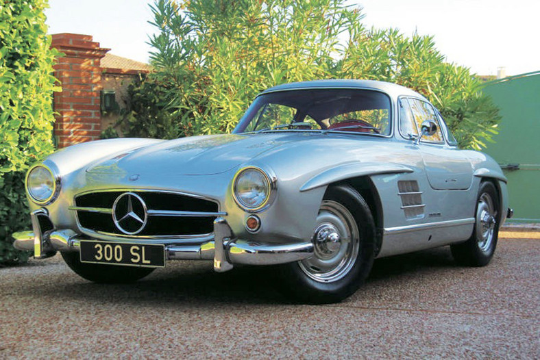 Mercedes 300SL - klasyk niepowtarzalny