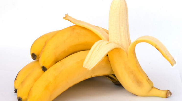 A banán serkenti az agyunk szerotonintermelését, amely javítja kedélyállapotunkat