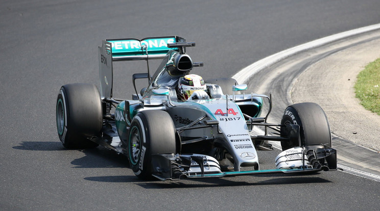 Lewis-Hamilton volt a leggyorsabb Brazíliában -RAS