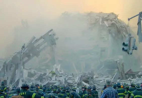 "Janek, coś uderzyło w wieże". Polskie historie zamachu na World Trade Center