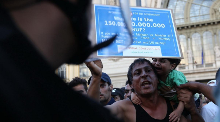 Keleti pályaudvar Menekültek 20150902