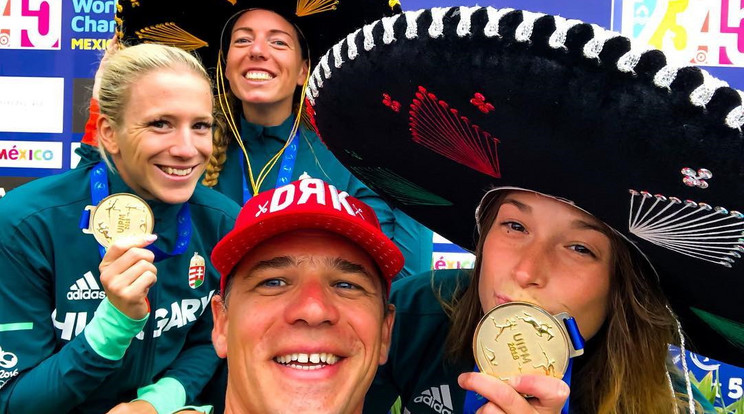 Kovács Sarolta (balról), Alekszejev Tamara és Földházi 
Zsófia így ünnepelte a mexikói sikert Képes Gergely edzővel /Fotó:Instagram