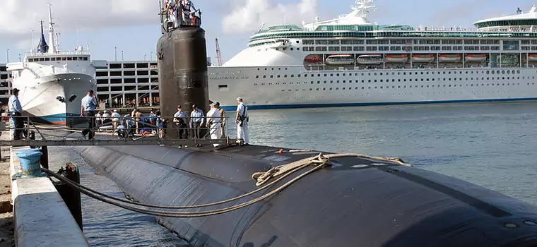 USS Miami - pierwszy okręt US Navy zniszczony przez podpalacza