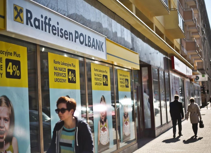 11. Raiffeisen Polbank: 49,6 punktów