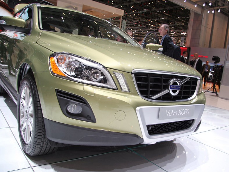 Genewa 2008: Volvo XC60 - nowy standard bezpieczeństwa (fotogaleria + wideo)