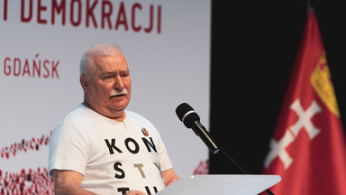 Lech Wałęsa wciąż narzeka na problemy finansowe. A ma przecież syna milionera