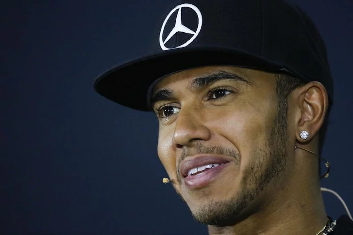 15. Lewis Hamilton (Formuła 1) – 39 mln dolarów