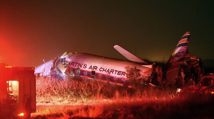 A pilóta vagy a fedélzeti mérnök veszthette életét a keddi repülőgép-szerencsétlenségben / Fotó: MTI EPA STR