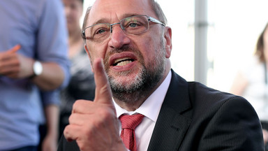 Martin Schulz zarzuca Merkel zbrojenia