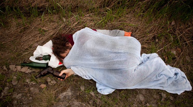 A 61 éves nő bűne, hogy nincstelen és az utcán él (illusztráció) / Fotó: Northfoto