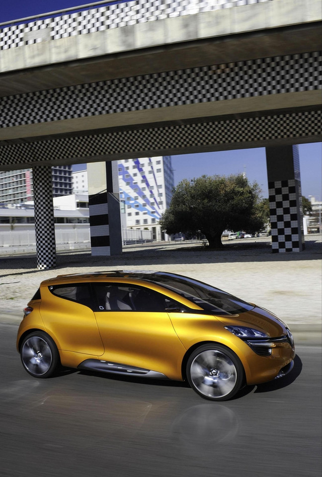 Renault R-Space