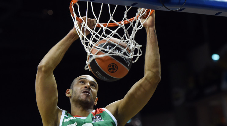 A Barca és a Baskonia megküzd Hangáért / Fotó: AFP