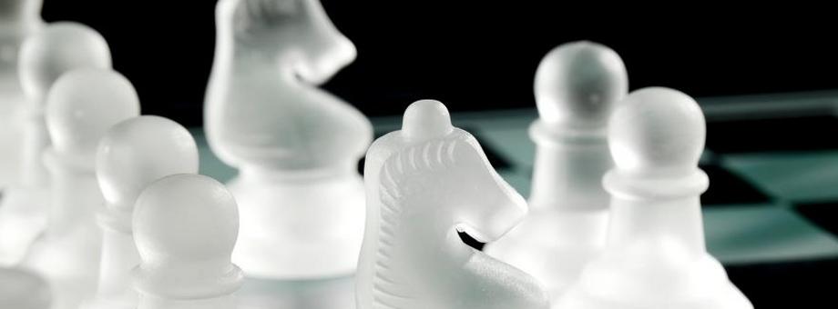 Wiele dużych firm widzi potencjał w identyfikowaniu swojej marki z szachami – mówi Łukasz Turlej, wiceprezydent Międzynarodowej Federacji Szachowej (FIDE)