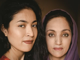Gaisu i Parasto Jari. Siostry, afgańskie działaczki na rzecz praw kobiet i uchodźczynie