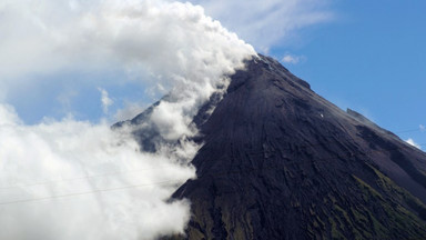 Filipiny: cztery osoby zginęły w wybuchu wulkanu