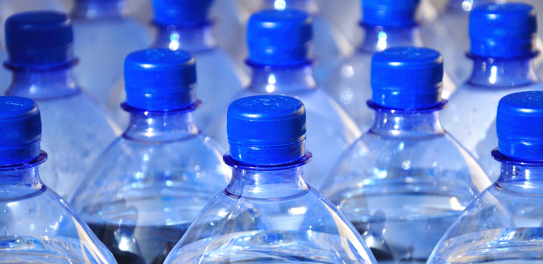 Butelkowana woda mineralna - zdrowa czy toksyczna?