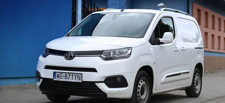 Toyoty Proace i Proace City z możliwą usterką. Ponad 6 tys. aut musi pojawić się w serwisie