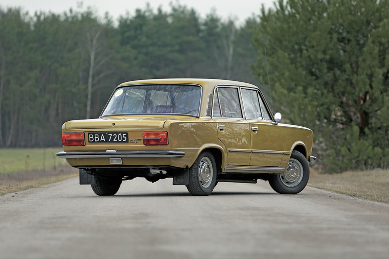 Polski Fiat 125p MR 75