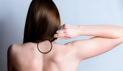  Krosty na plecach - dlaczego się pojawiają? Sposoby leczenia trądziku na plecach 