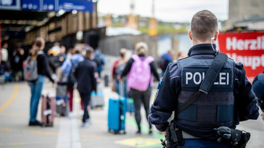 Przestępczość w Niemczech wymyka się spod kontroli. Policja rozkłada ręce. "Niespotykana dotąd skala"