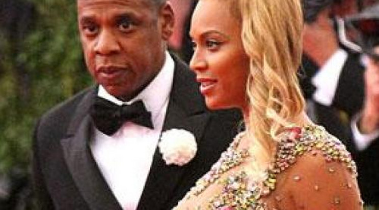 Letaszították trónjáról Beyoncét és férjét!