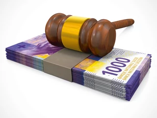 Problem kredytów frankowych angażuje znaczną część naszego systemu wymiaru sprawiedliwości oraz TSUE.