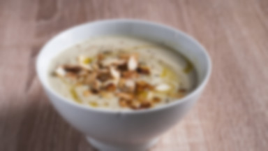 Staropolska wigilijna zupa migdałowa