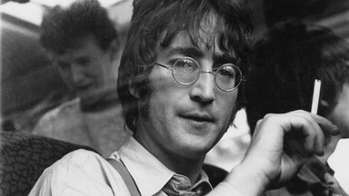 Sprzedano album, który John Lennon podpisał mordercy. Organizatorzy aukcji liczyli na większą kwotę