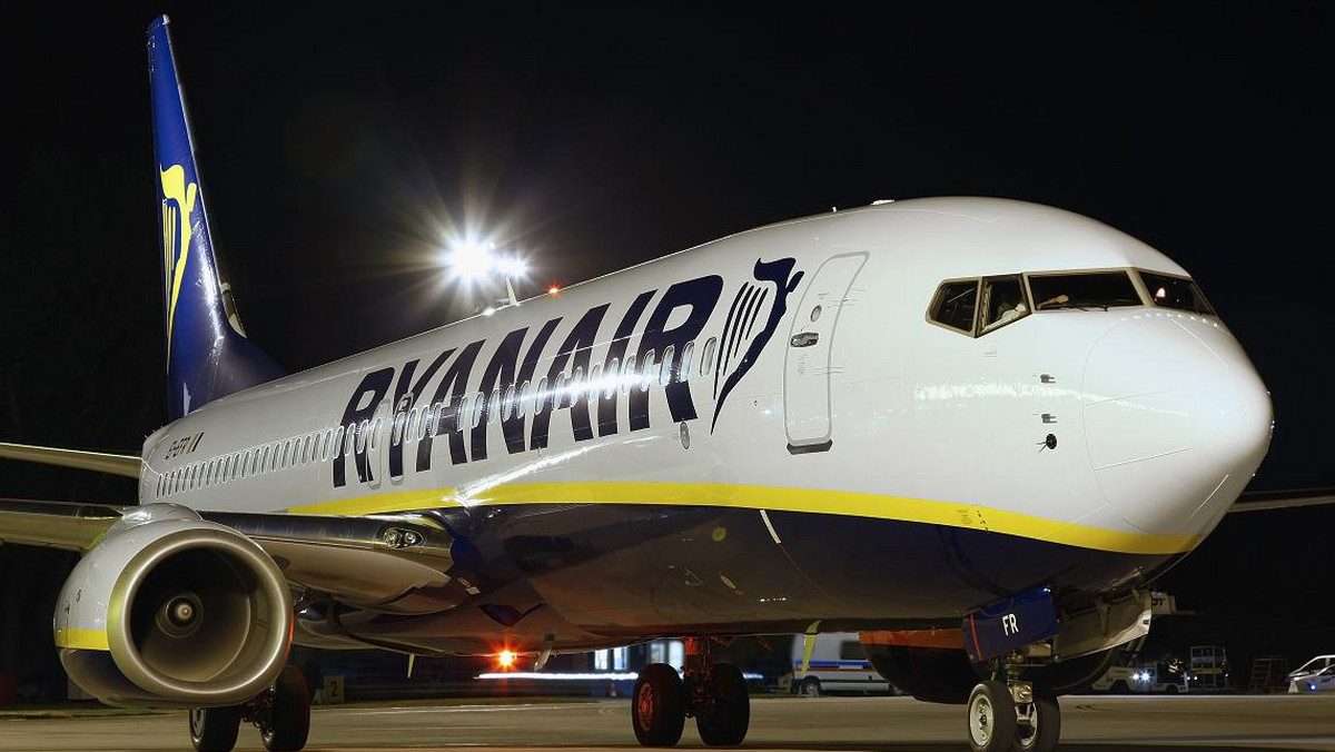 Dzisiaj we Lwowie linia lotnicza Ryanair ogłosiła nowe połączenie pomiędzy Krakowem a Lwowem od sezonu zimowego 2017/2018. Loty z Krakowa do Lwowa będą realizowane 3 razy w tygodniu (we wtorki, czwartki i w soboty) od 31 października 2017 r.