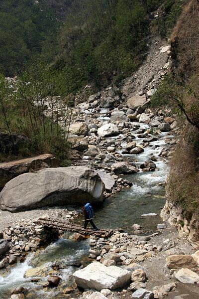 Galeria Nepal - trekking do  Południowego Sanktuarium  Annapurny, obrazek 33