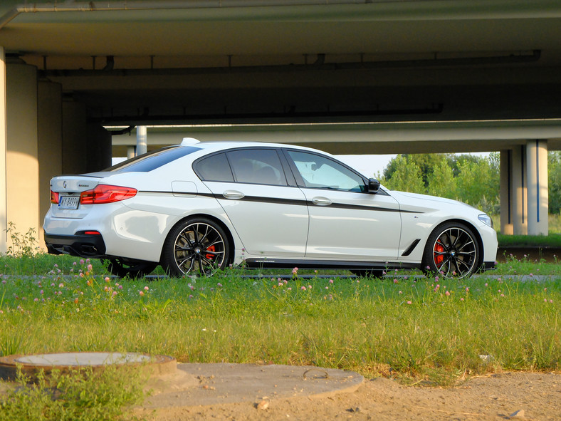 BMW M550i xDrive