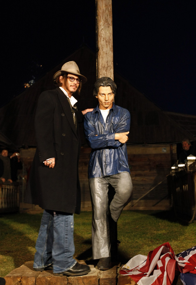 Johnny Depp i jego statua