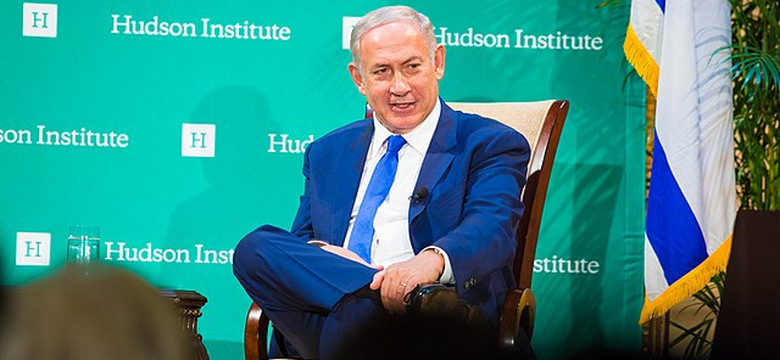 Binjamin Netanjahu liczy na polityczny cud. I może się doczekać
