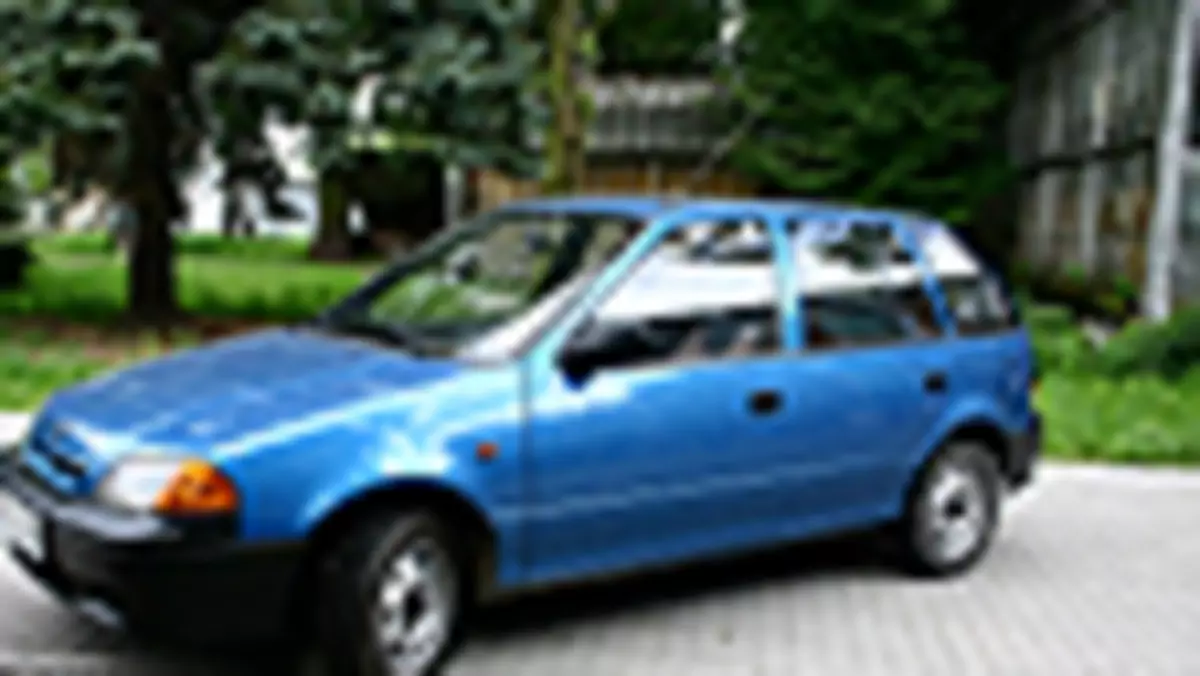 Suzuki Swift 1.0 GL - Trzeszczy, ale jedzie