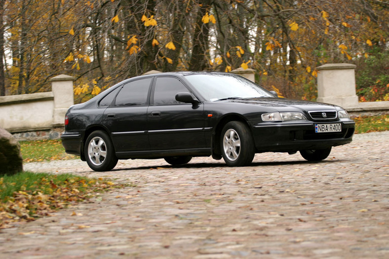 Japończyk ze Swindon - Honda Accord 1.8i (1993-97)