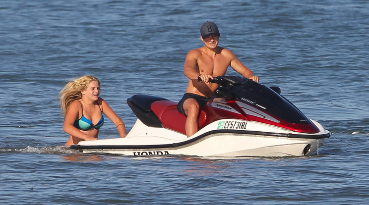 Orlando Bloom Malibun jet-skizik /Fotó: Norhtfoto