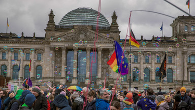 Demonstracja w Berlinie. Przeciwko prawicowemu ekstremizmowi protestowało 150 tys. osób