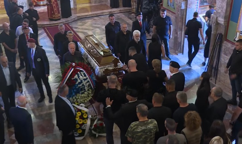 Kovčeg izložen u crkvi Svetog Luke na Košutnjaku