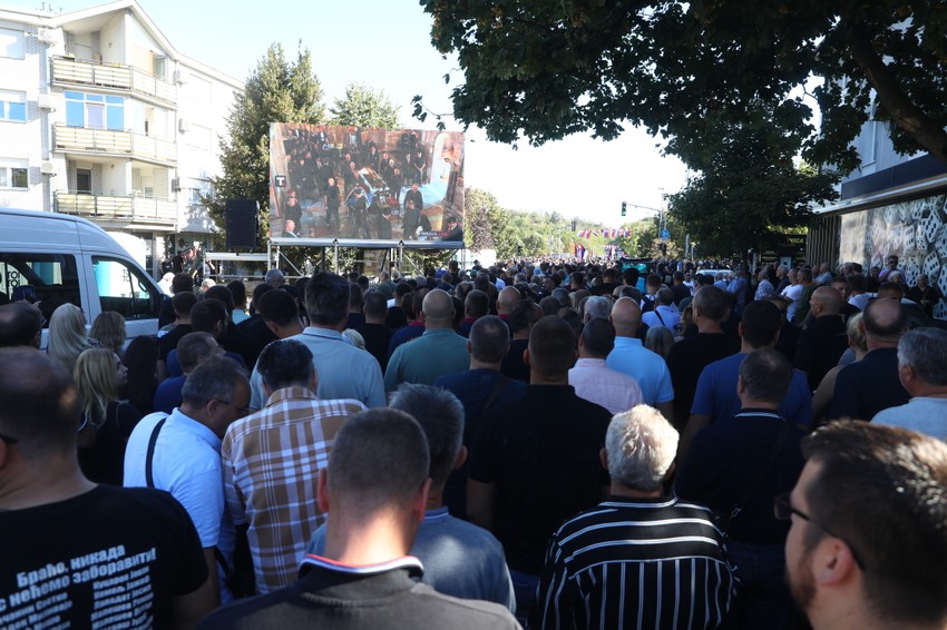 Opelo Ratku Mladiću na Košutnjaku
