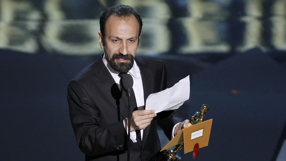 Władze Iranu odwołały w poniedziałek uroczyste powitanie nagrodzonego Oscarem reżysera Asghara Farhadiego, chociaż wcześniej rząd w Teheranie uznał jego sukces za triumf nad Izraelem, którego film również ubiegał się o nagrodę Amerykańskiej Akademii Filmowej.