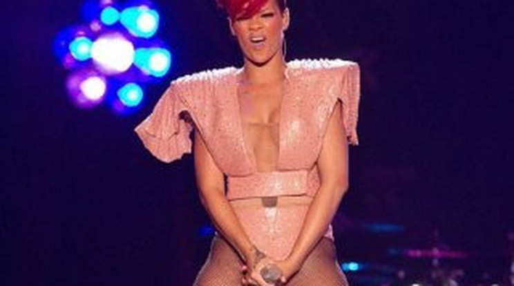 Rihanna, a túl szexi lány