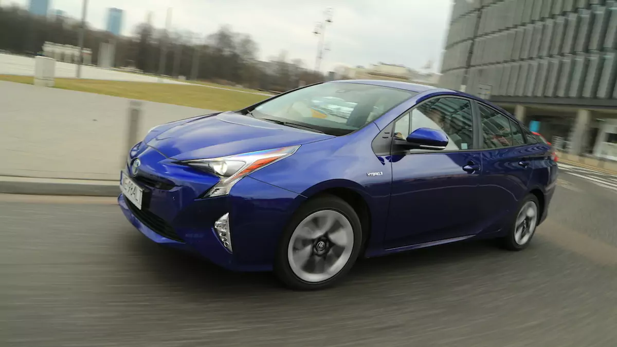 Toyota Prius IV