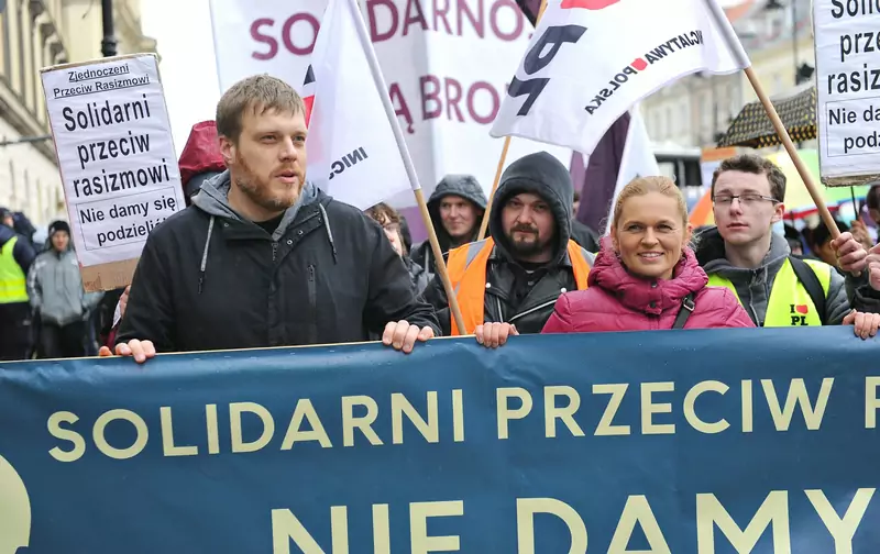 Adrian Zandberg i Barbara Nowacka 18 marca szli przeciwko rasizmowi